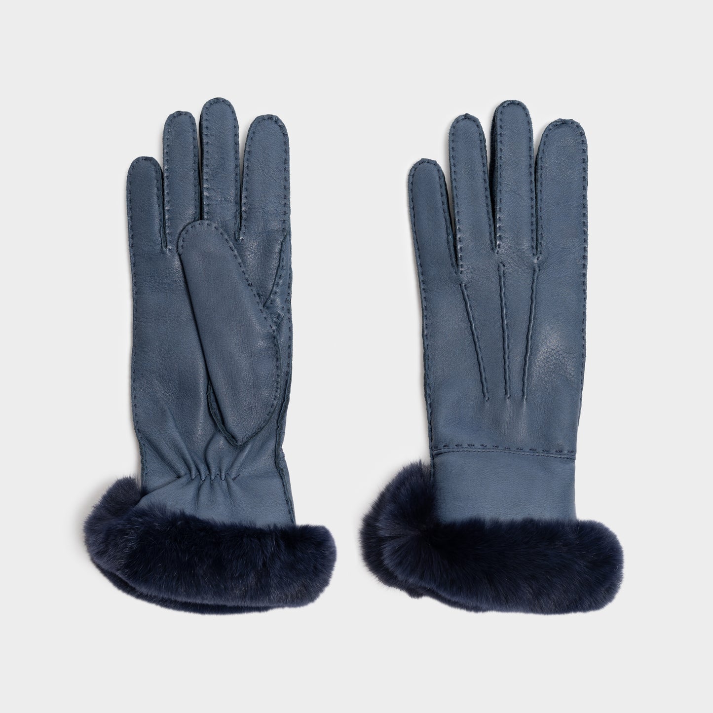 Art. 85 - Woman’s Full-Grain Deerskin Gloves with Rex Fur