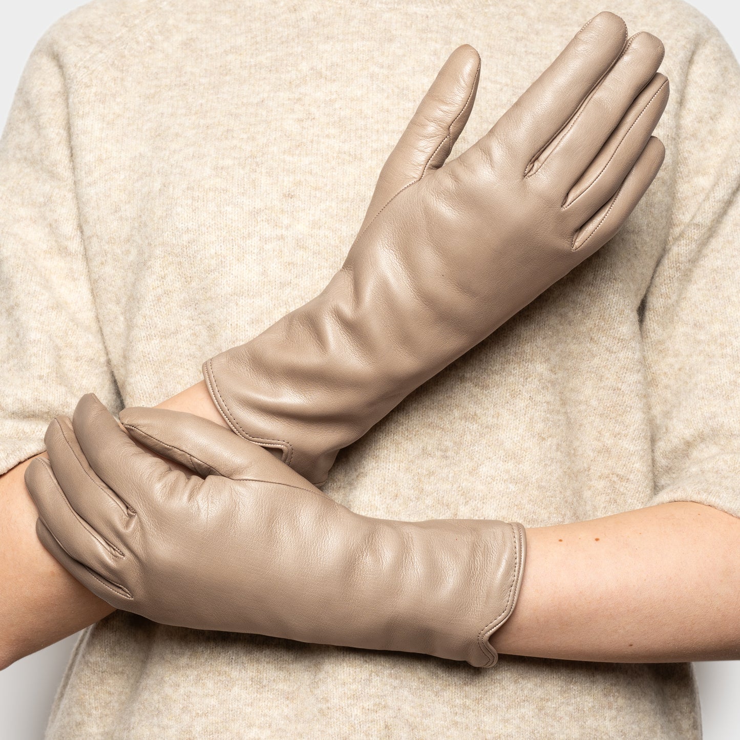 Art. 922 - Women’s Nappa Leather Gloves