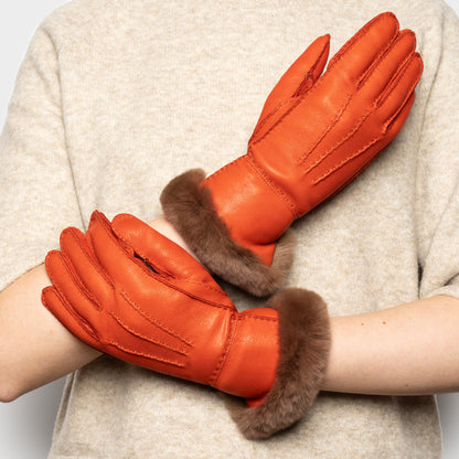 Art. 85 - Woman’s Full-Grain Deerskin Gloves with Lapin Fur